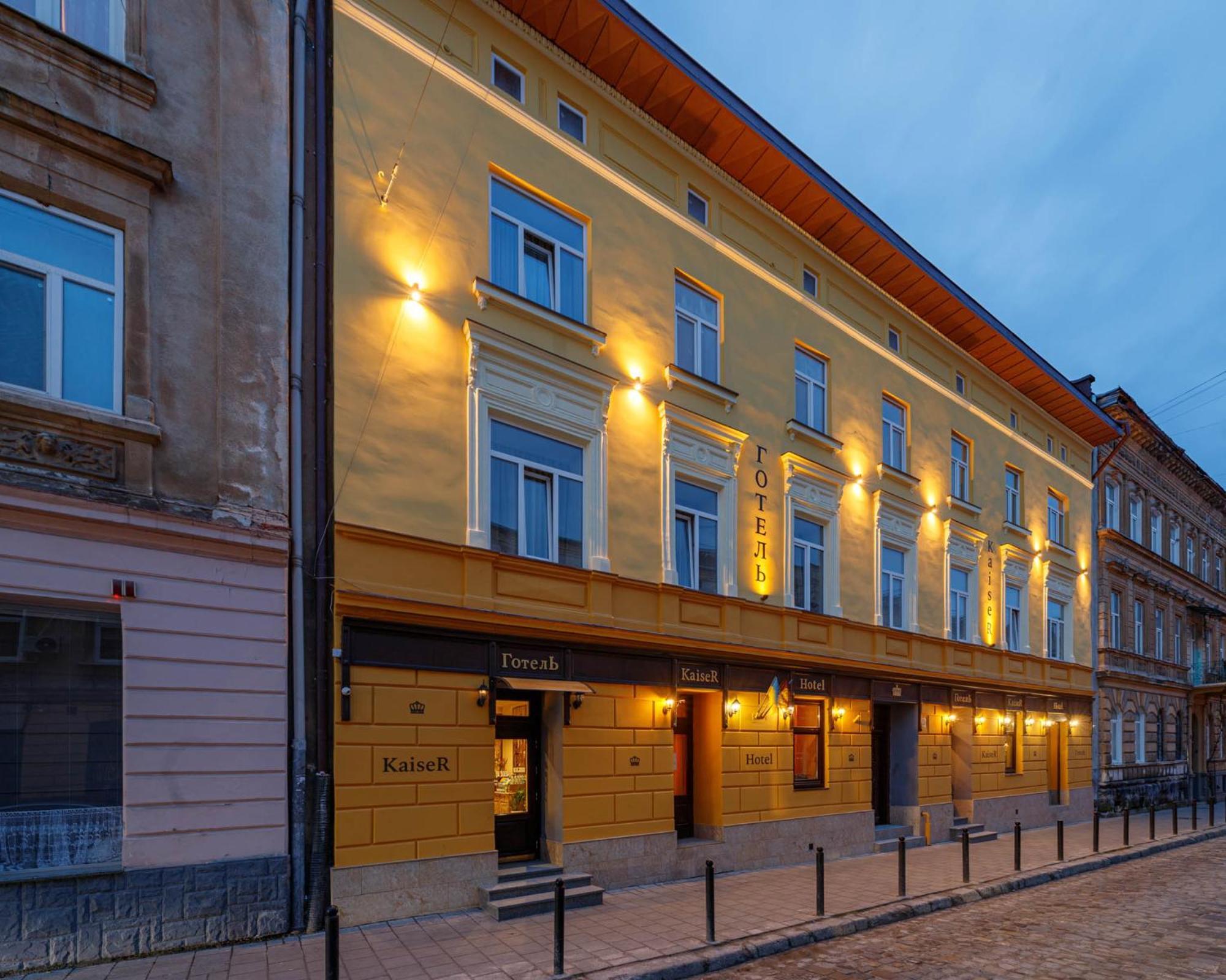Готель Кайзер Економ Lviv Luaran gambar